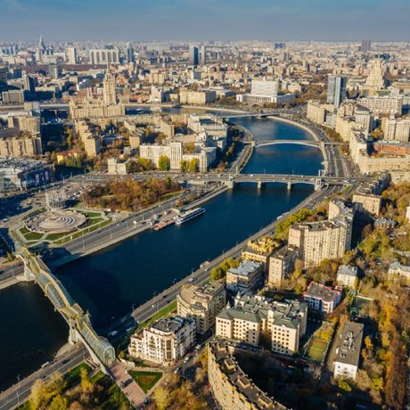 ✅ В Хамовники входит «золотая миля» столицы – под таким неформальным названием известен фешенебельный район центра Москвы