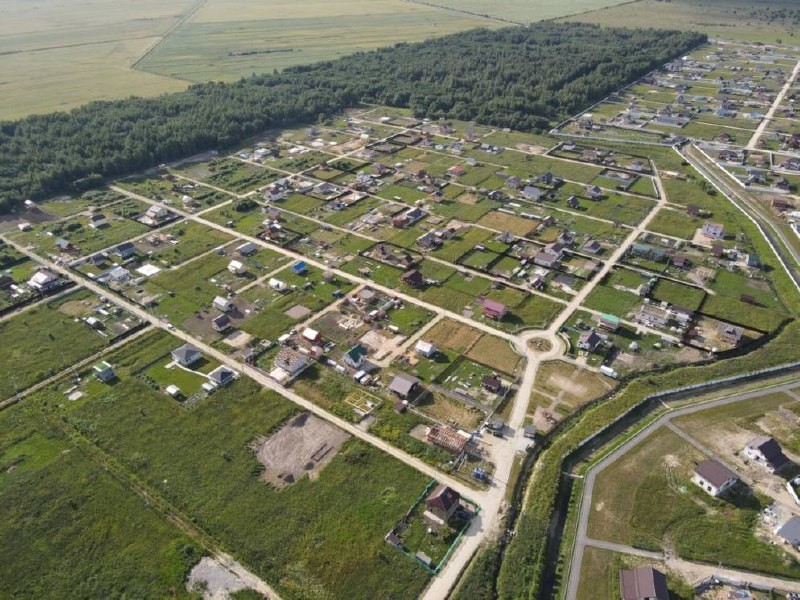 За 3 квартал стоимость загородных домов (без учета стоимости земли)  по Петербургу и пригородным районам снизилась на 7,8%.