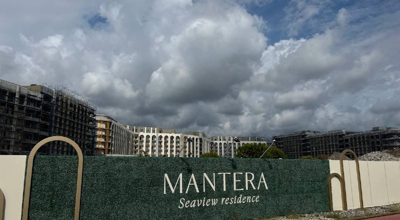 Застройщик «Сочи-Парк пять плюс» получил разрешение на строительство «Mantera seaview residence» на первой линии в Сириусе.