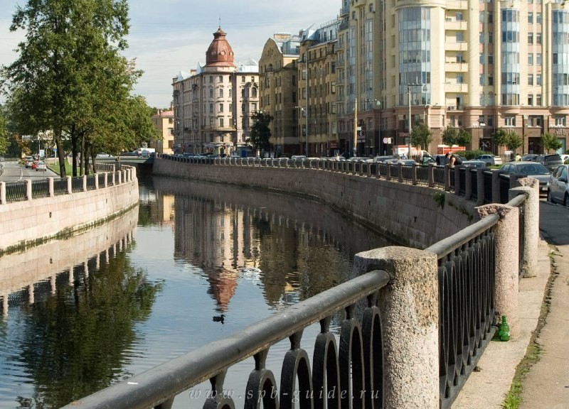 🏛️  Список кандидатов на снос из "несредовых" зданий в центре Петербурга сократится на целых 14%.