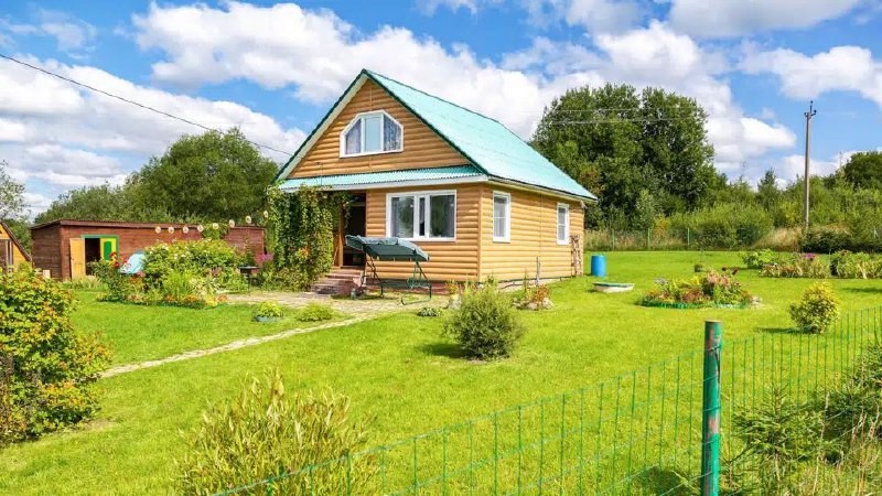 🏡  По сравнению с I полугодием 2023 года число сделок на рынке загородной недвижимости выросло в 2 раза.