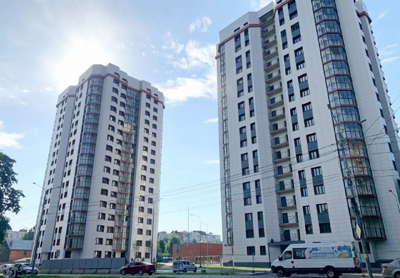В «Троицк Е-39», построенном по адресу: ул. Текстильщиков, д. 3 (ТиНАО), дольщикам передано больше половины квартир.